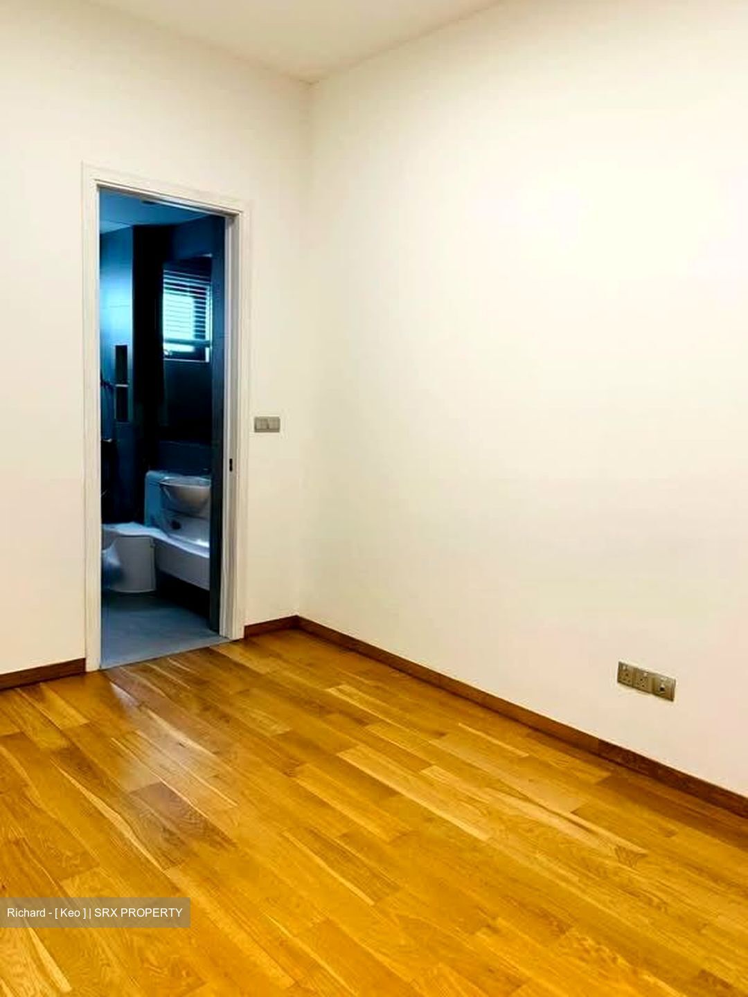 Charlton Park (D19), Terrace #575112111